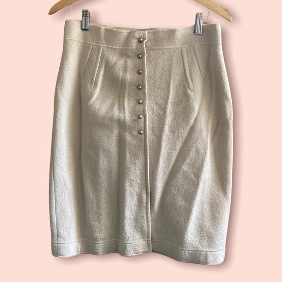 Eggshell wool skirt with - Picture 4 of 13